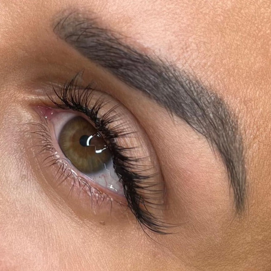 HYBRID LASH EXTENSIONS